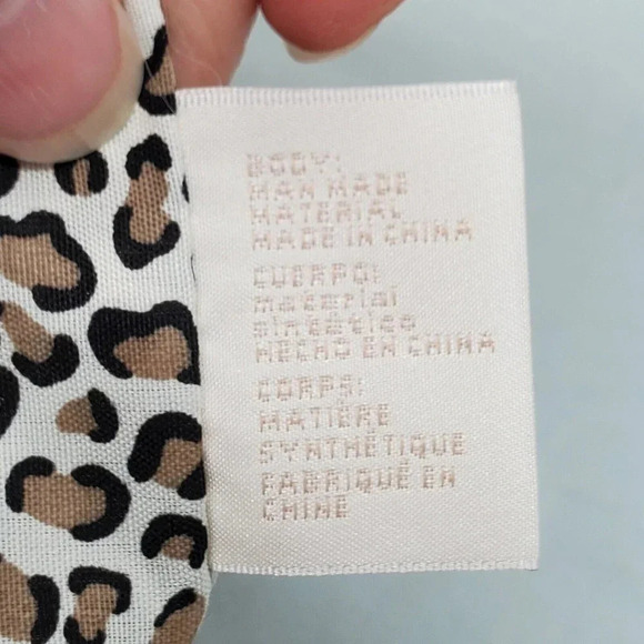 Chicos Purse Green Faux Leather Odette Crossbody Bag Studded Utilitarian Boho - Picture 15 of 16